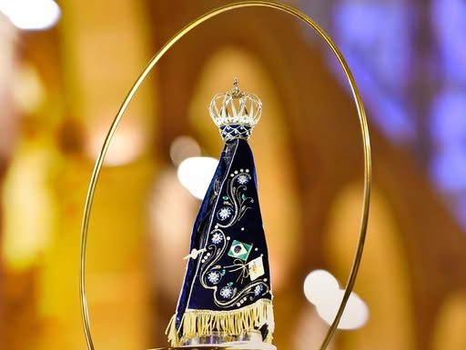 Mãe Aparecida, abençoe o nosso Brasil !