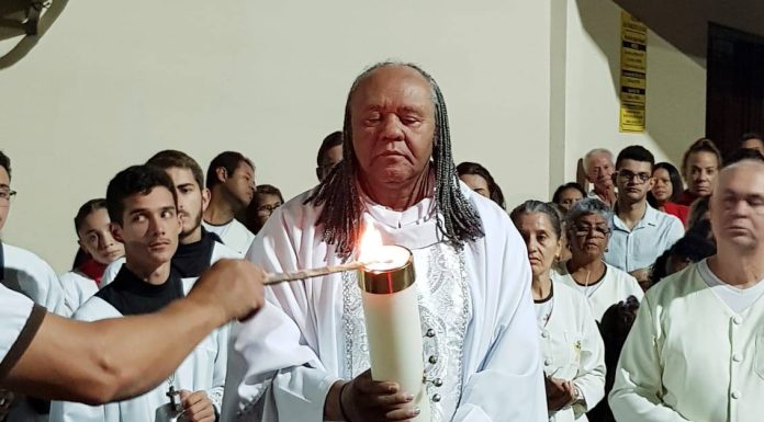 Gente Dinâmica: Padre Valdemar Cardosso aterrissa no Egito e Israel