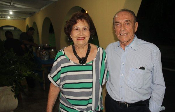 Professor Luiz Vivaldo Schmidt está de aniversário hoje. Parabéns!