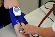 Saúde: Médicos alertam para riscos de prescrição de testosterona para mulher