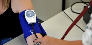 Saúde: Médicos alertam para riscos de prescrição de testosterona para mulher