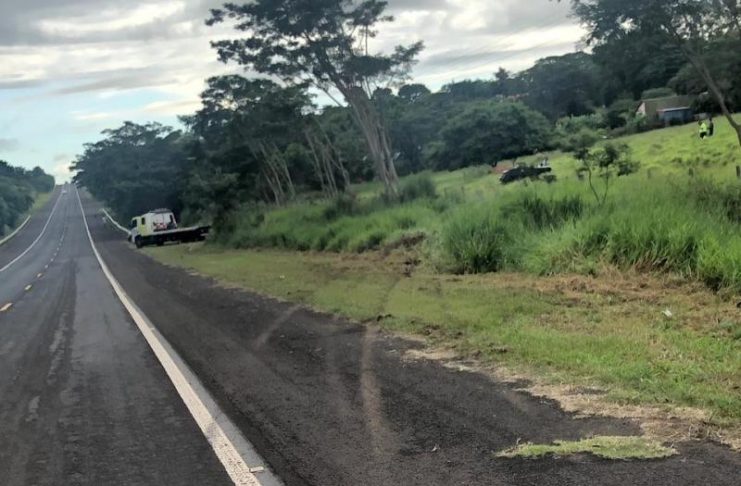 Trânsito: Capotamento na rodovia Júlio Budisk provoca a morte de uma pessoa