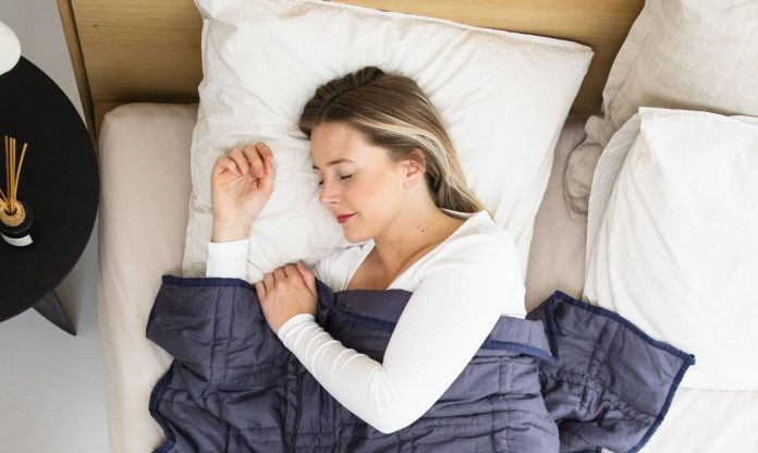 sleeping-8069142 (1)