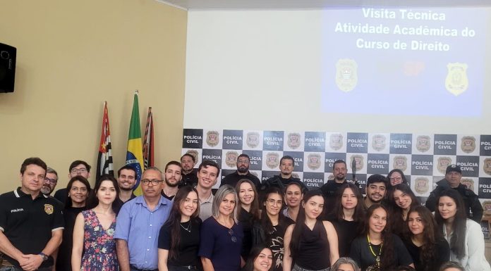 Alunos do curso de Direito da REGES participam de atividade junto à Polícia Civil