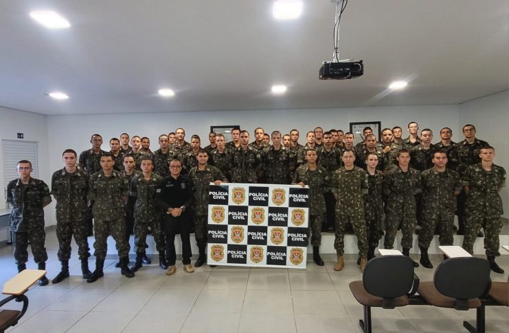 Polícia Civil e Tiro de Guerra promovem palestra sobre prevenção às drogas para jovens atiradores em Dracena