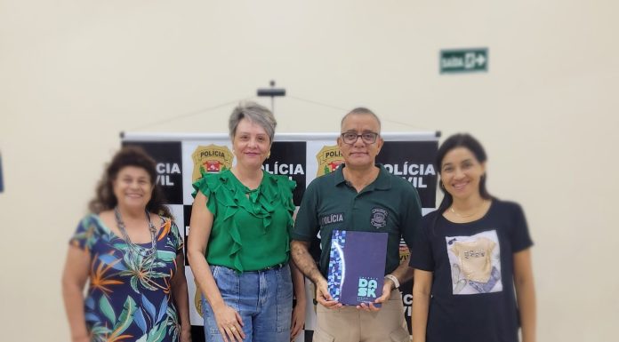 Polícia Civil dá continuidade a trabalho preventivo com palestra aos pais sobre os perigos da Internet e Cyberbulling no Colégio Dask