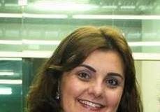 Dia de Parabéns Pra Você na REGES de Dracena. Professora Andréa Ubeda está de aniversário