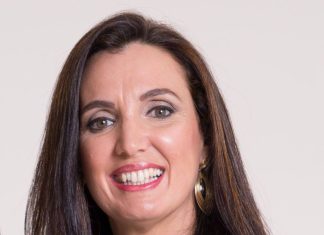 Ana Maria Mascarenhas Alguz, esposa do ex-deputado Reinaldo Alguz comemora aniversário hoje