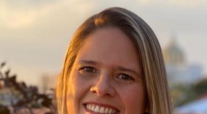 Melissa Portari Della Bandeira está de aniversário