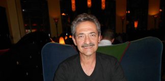 Dr. Antônio Américo Alves médico nefrologista comemora aniversário hoje