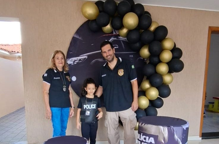 Polícia Civil realiza sonho de criança e participa de festa de aniversário em Dracena