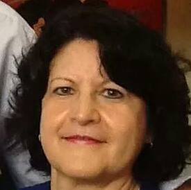 Rejane Sanches Menezes está de aniversário hoje.