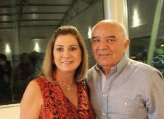 Neusa Abonísio comemora aniversário .Parabéns!