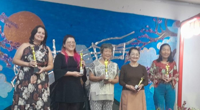 Dracenenses da Adec participaram com sucesso no concurso de Karaokê em Álvares Machado