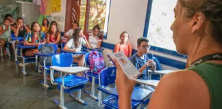 Dores menstruais tiram das aulas 4 em cada 10 alunas no país