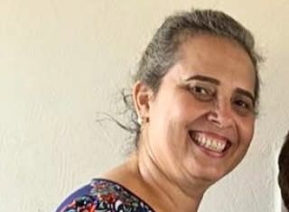 Professora Arlete Aparecida Germano Grespan comemora aniversário hoje