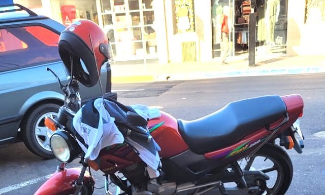 Trânsto: Acidente entre carro e moto em Dracena
