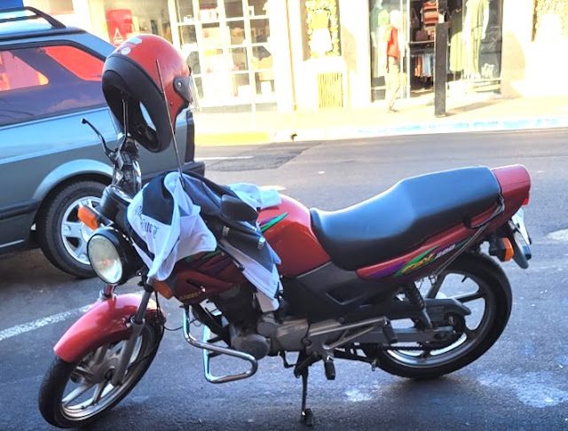Trânsto: Acidente entre carro e moto em Dracena