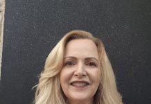 A Corretora de Imóveis, Silvana Ribeiro Frucri comemora aniversário nesta segunda-feira