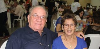 Professora Cleonice Registro recebe felicitações