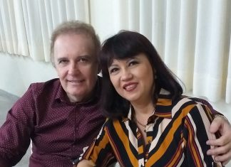 Telma Figueiredo está de aniversáriio hoje. Parabéns!