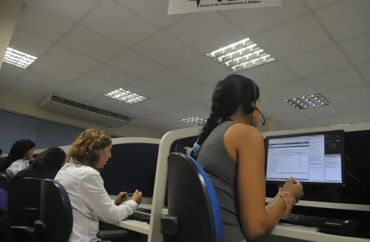 Polícia registrou 783 mil atendimentos especializados à mulher em 2025