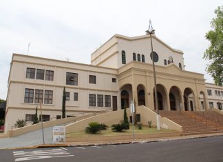 Saiu a programação da novena e festa da paróquia Nossa Senhora Aparecida de Dracena. Veja